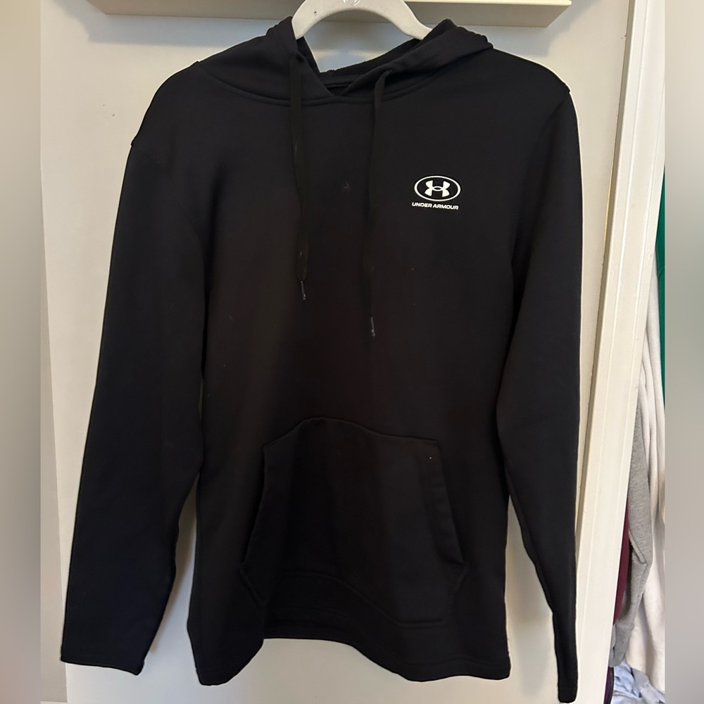 Black Under Armour Sweatshirt